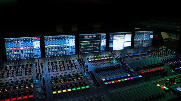 From Soundboard to Stage: Navigating Concert Photography Venues and Rules